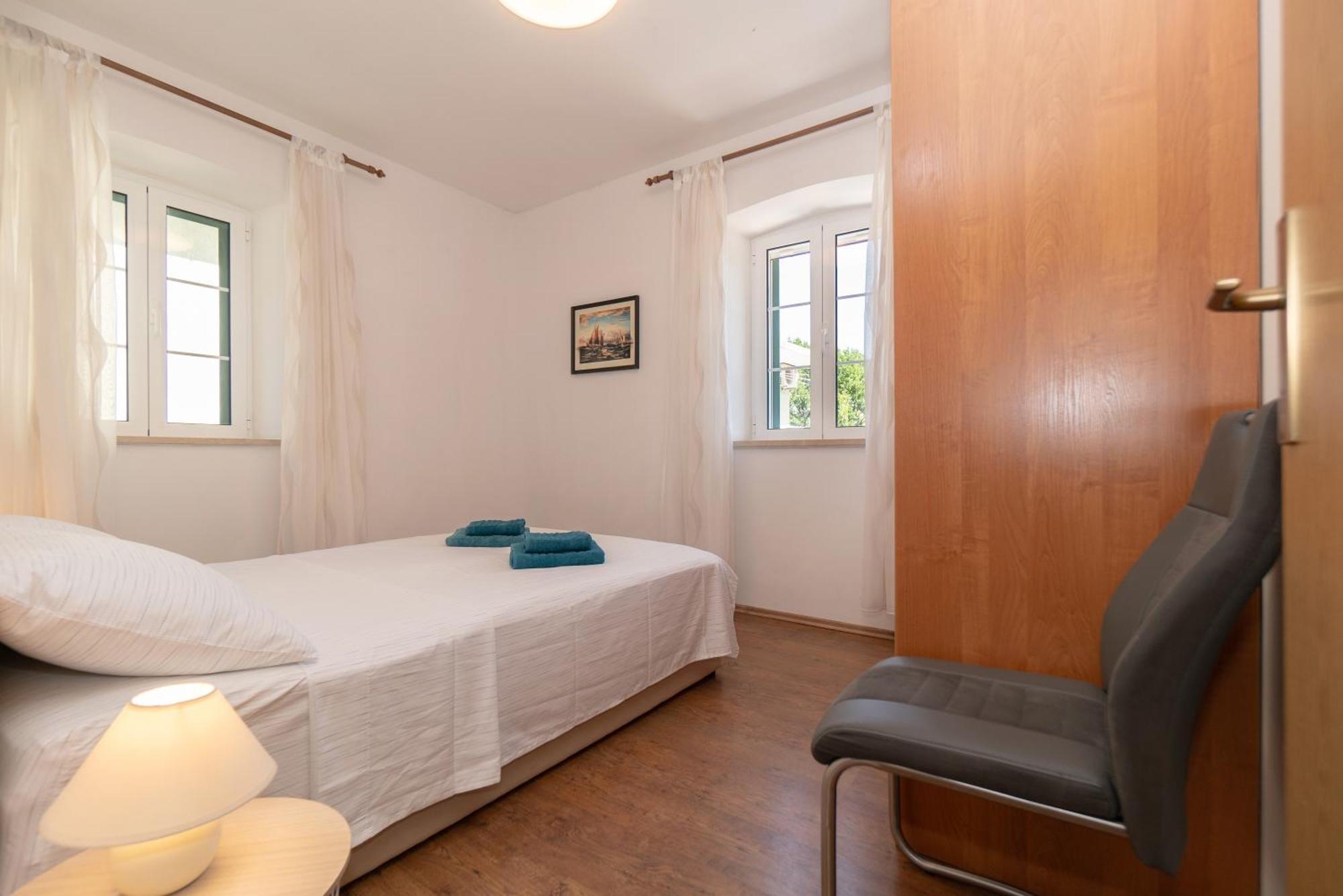 Apartments Srdanovic Omiš Buitenkant foto